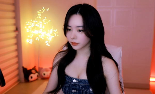 哔哩哔哩高清大片免费观看